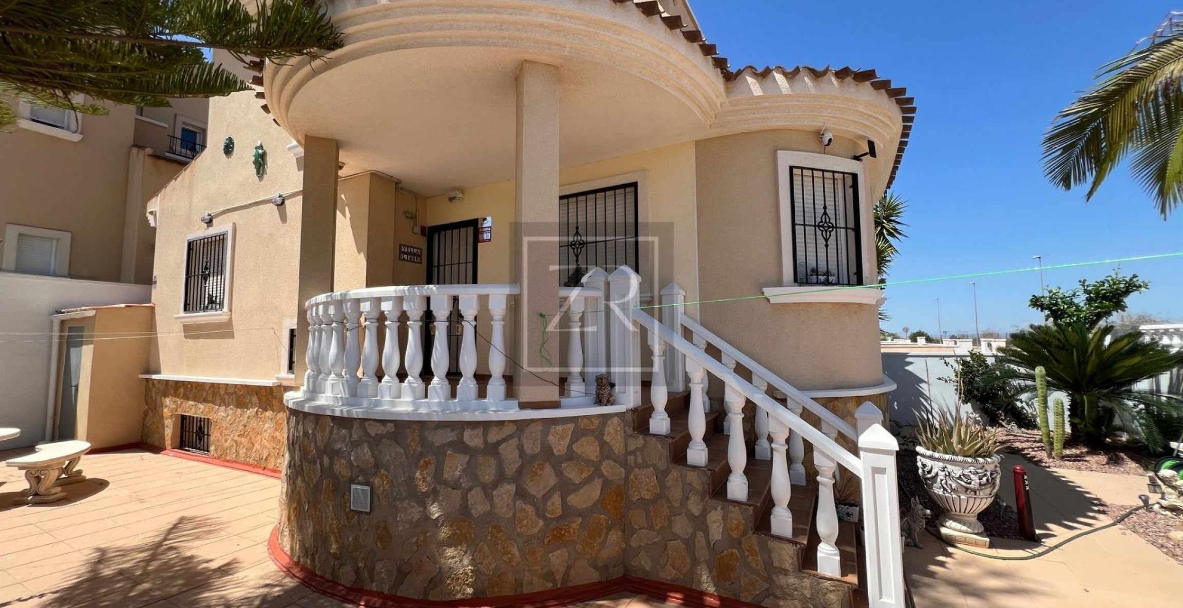 Nueva construcción  - Villa - San Miguel de Salinas - Cerro del Sol