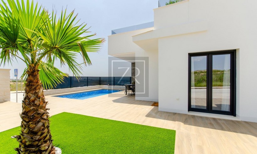 Nueva construcción  - Villa - Orihuela - Vistabella Golf