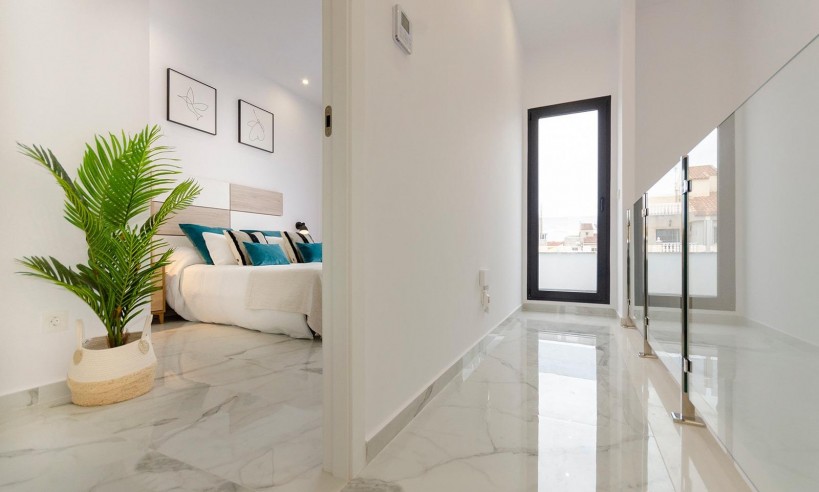 Nueva construcción  - Villa - Torrevieja - Costa Blanca South