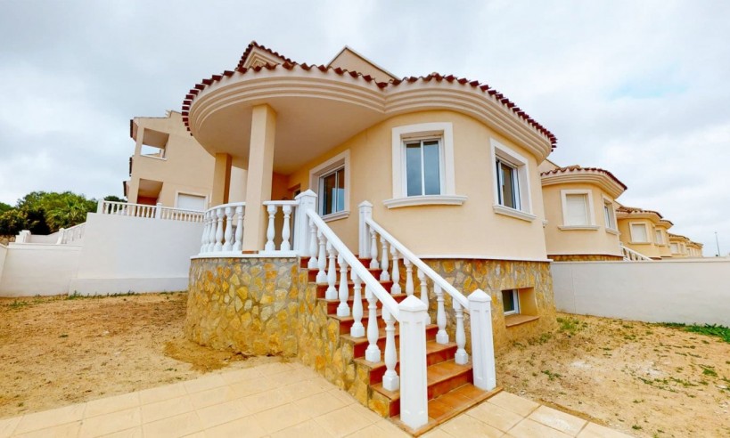 Nueva construcción  - Villa - San Miguel de Salinas - Costa Blanca South