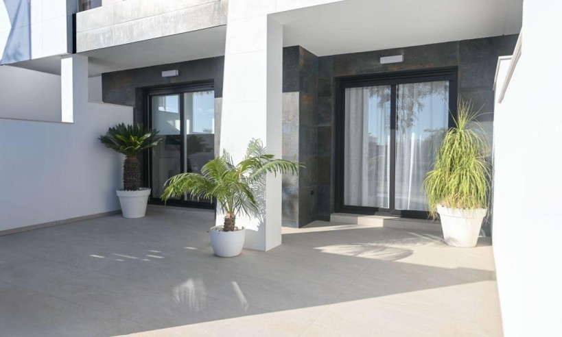 Nueva construcción  - Bungaló - Pilar de la Horadada - Costa Blanca South