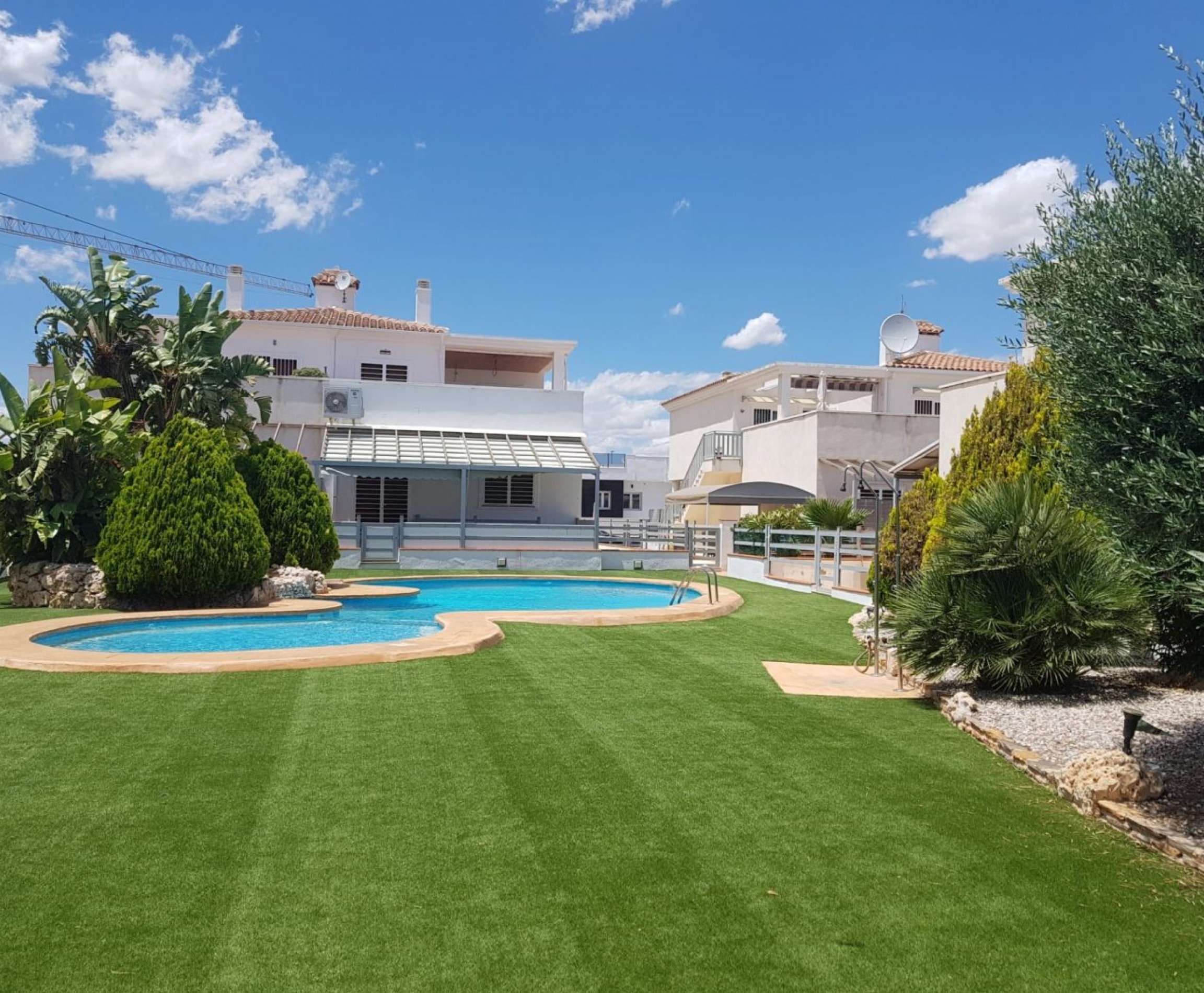 Nueva construcción  - Villa - Daya Nueva - Costa Blanca South