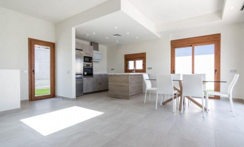 Nueva construcción  - Villa - Torrevieja - Costa Blanca South