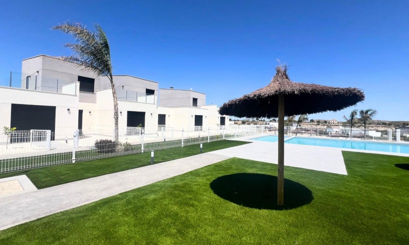 Nueva construcción  - Town House - BAOS Y MENDIGO - Altaona Golf And Country Village