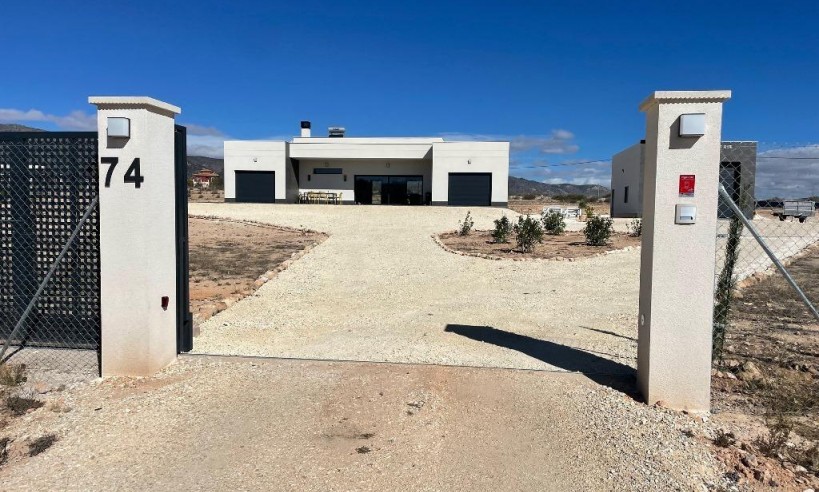 Nueva construcción  - Villa - Pinoso - Camino Del Prado