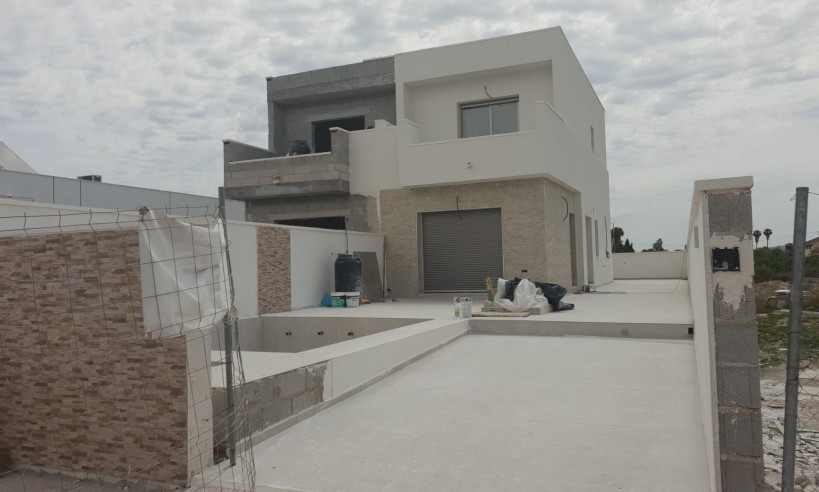 Villa - Nueva construcción  - Daya Nueva - Pueblo