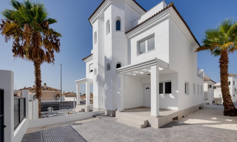 New Build - Villa - San Fulgencio - El Oasis