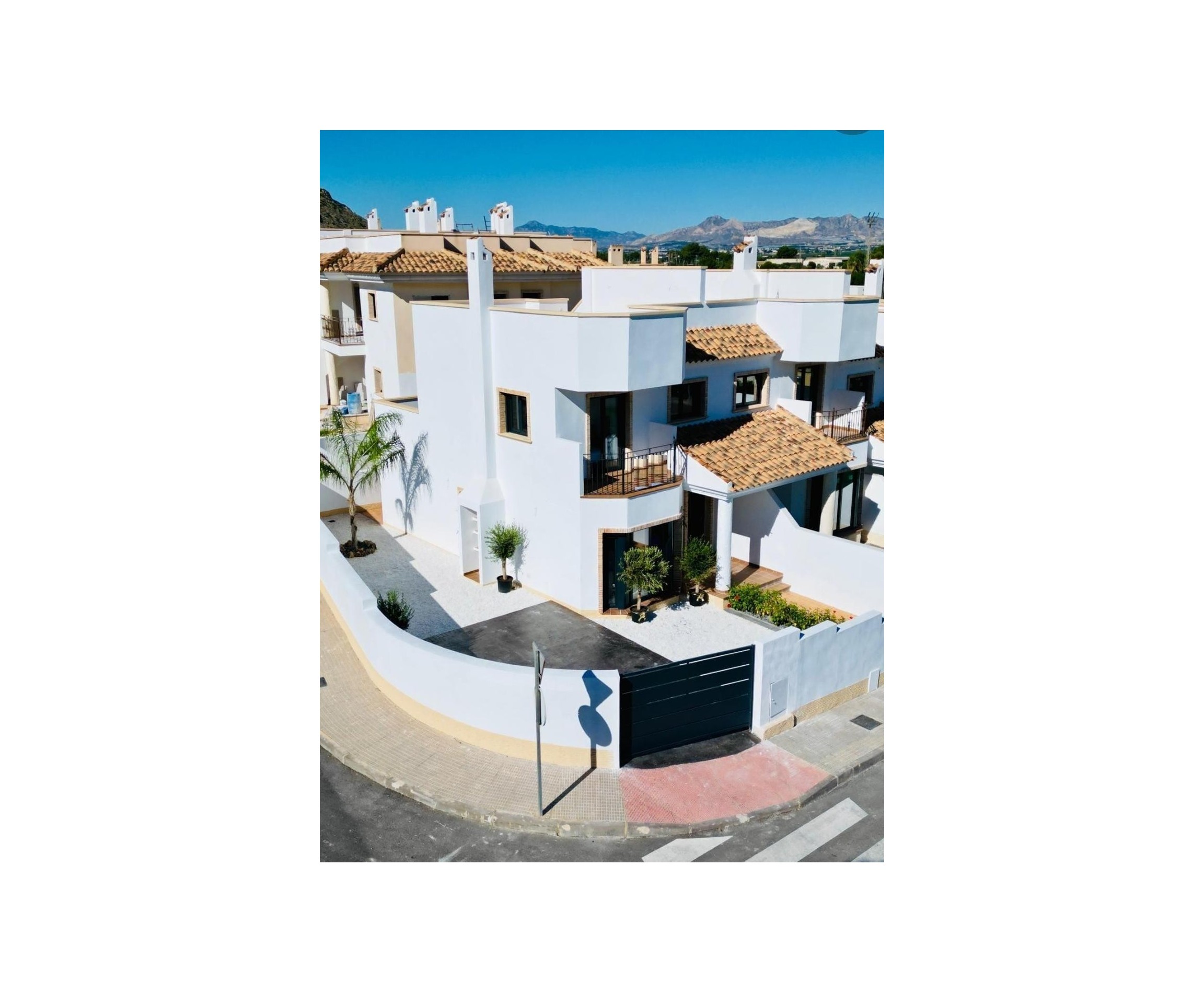 New Build - Bungalow - Cox - San Fernando