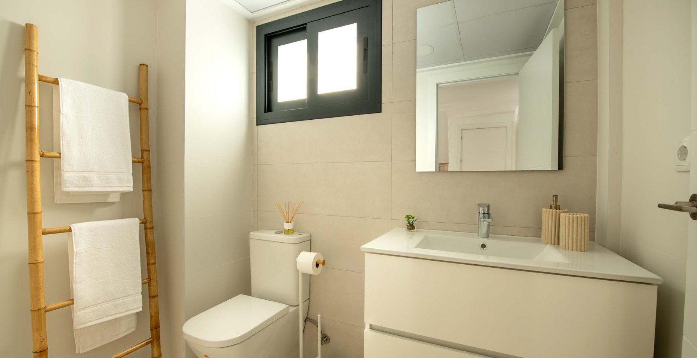 New Build - Bungalow - Cox - San Fernando