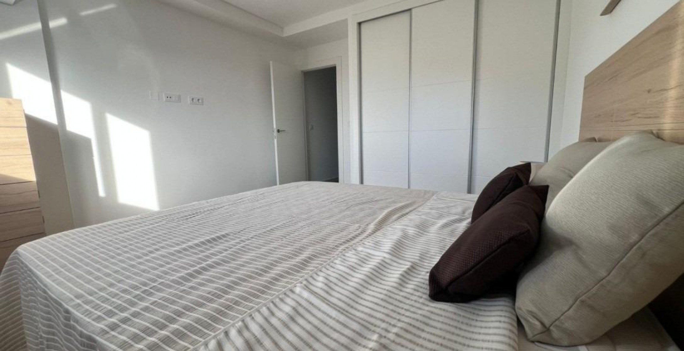 New Build - Town House - La Union - centro